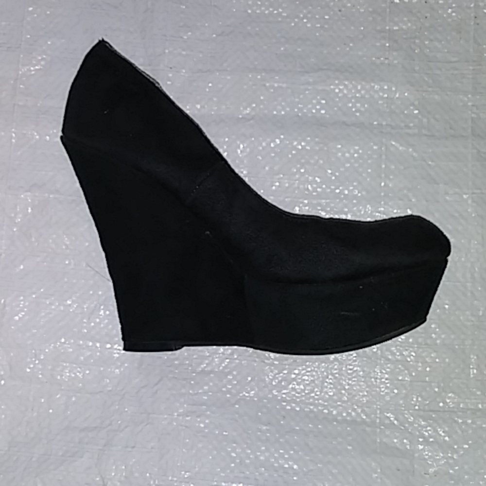 Massimo wedge Heel
